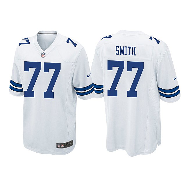 tyron-smith-cowboys-game-white-jersey-middle
